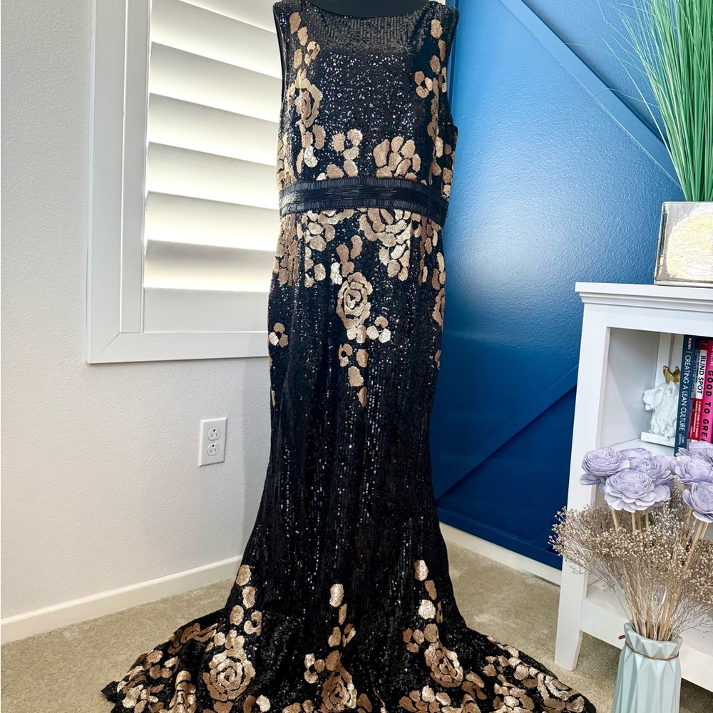 Camille La Vie Black and Gold Sequin Dress